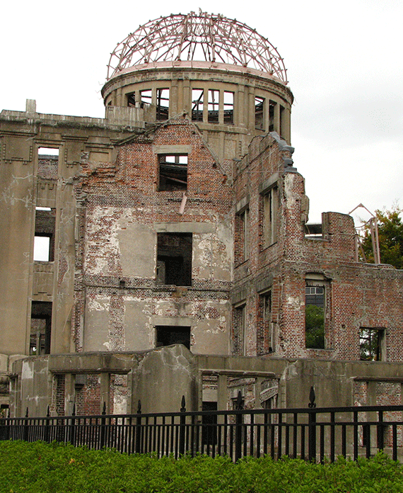 003_Genbaku-Dome-Side-View-of-Hiroshima-Memorial_2006_Japan_Remiel